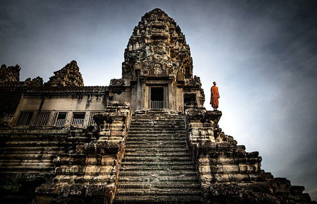 angkor wat private tour guide